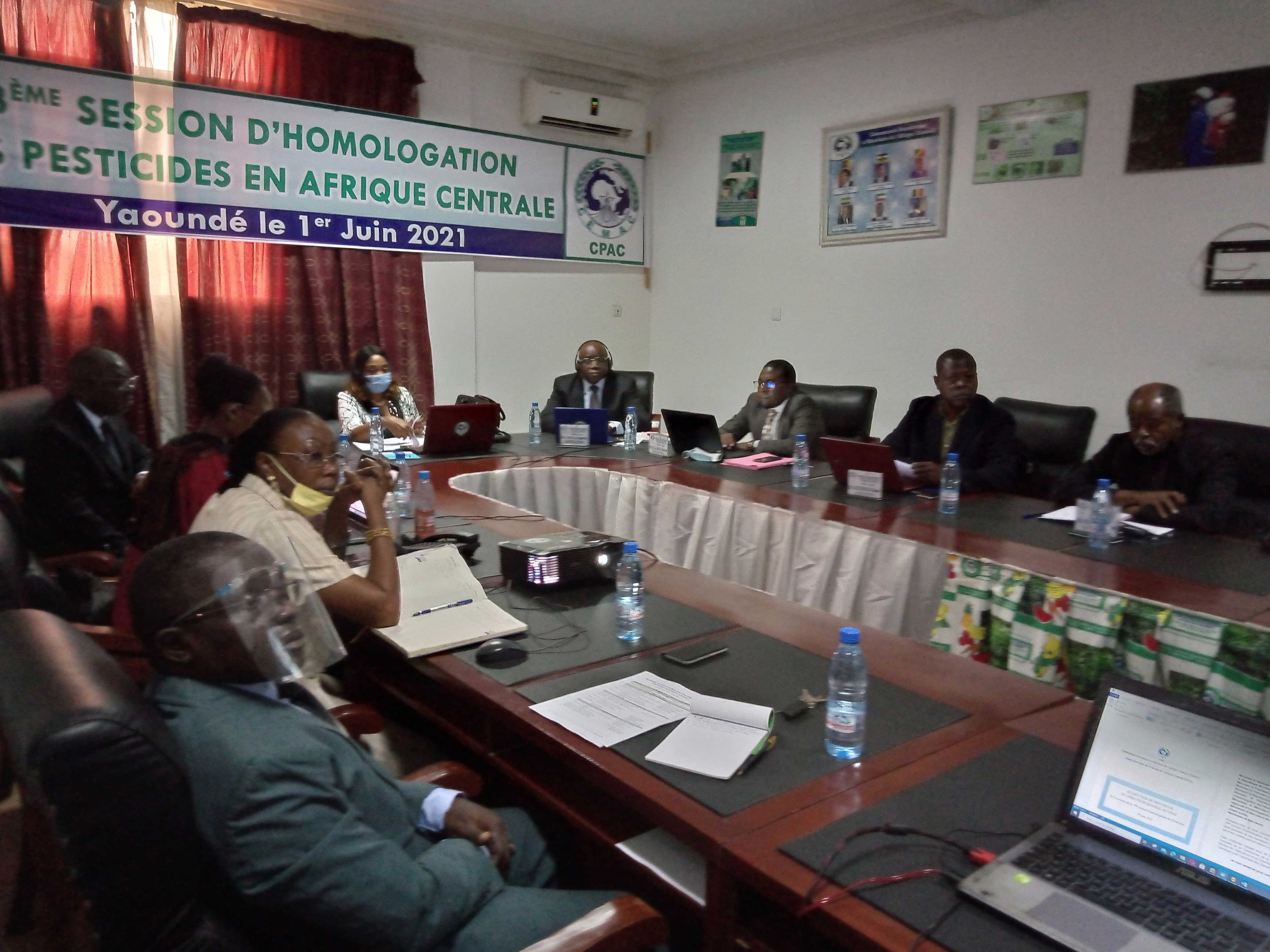 photo3 3ème session d’homologation des pesticides en Afrique Centrale 